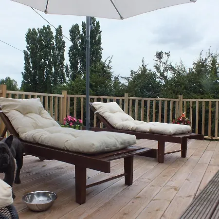 Country Saint-Pierre-d'Eyraud