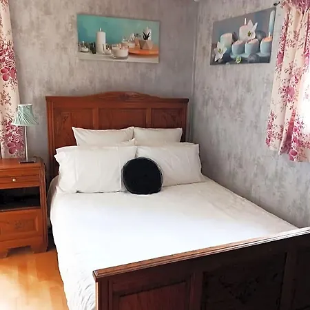 Bed & Breakfast Country 3*