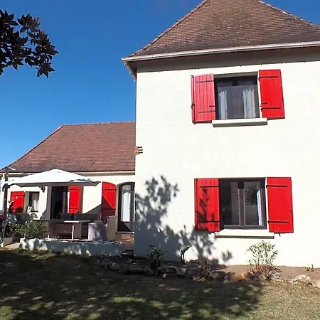 Country Saint-Pierre-d'Eyraud