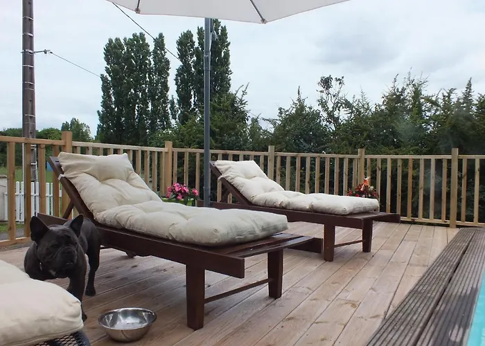 Country Saint-Pierre-d'Eyraud