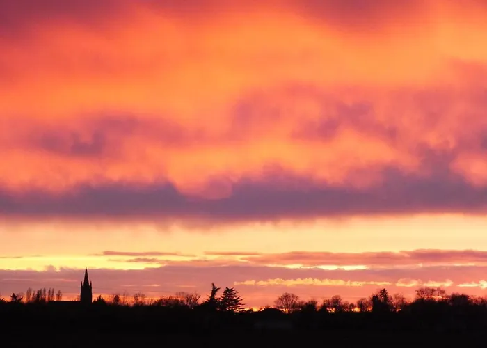 فندق مبيت وإفطار Country Saint-Pierre-d'Eyraud