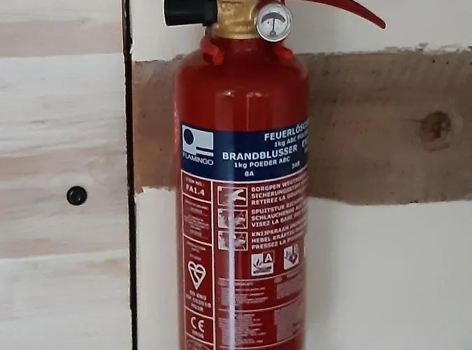 Country Saint-Pierre-d'Eyraud